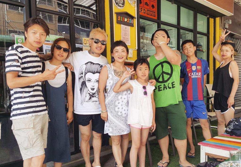 Tiger Lily Hostel Bangkok Zewnętrze zdjęcie